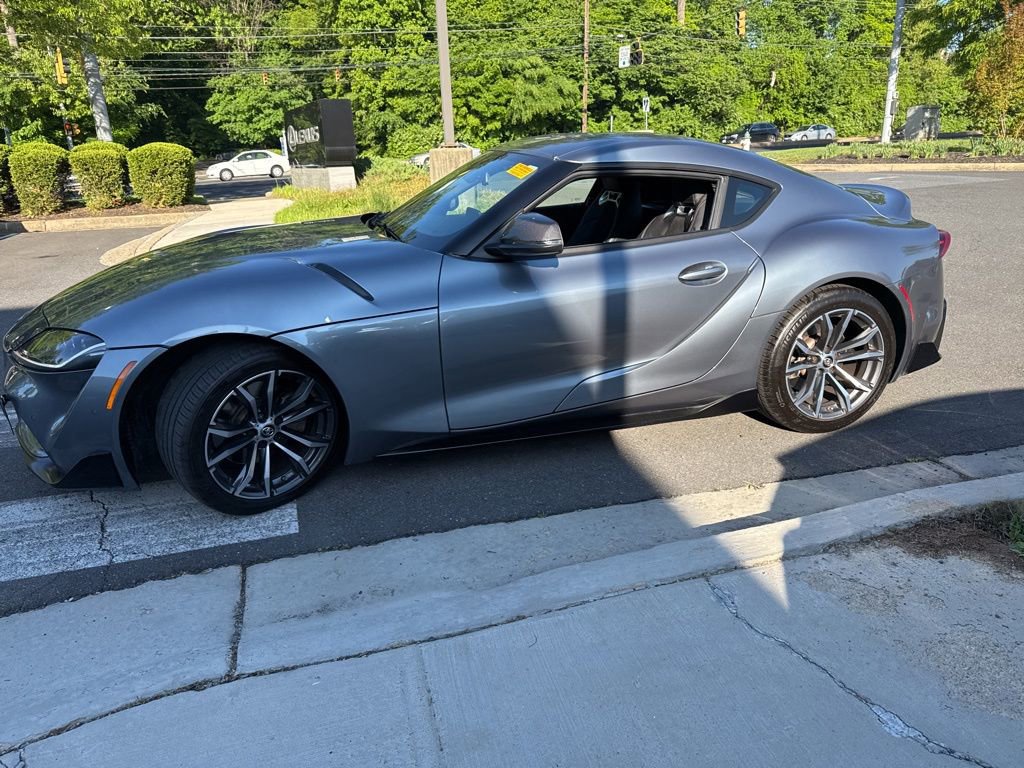 Used 2021 Toyota Supra w/ Safety & Technology Package RWD image 4