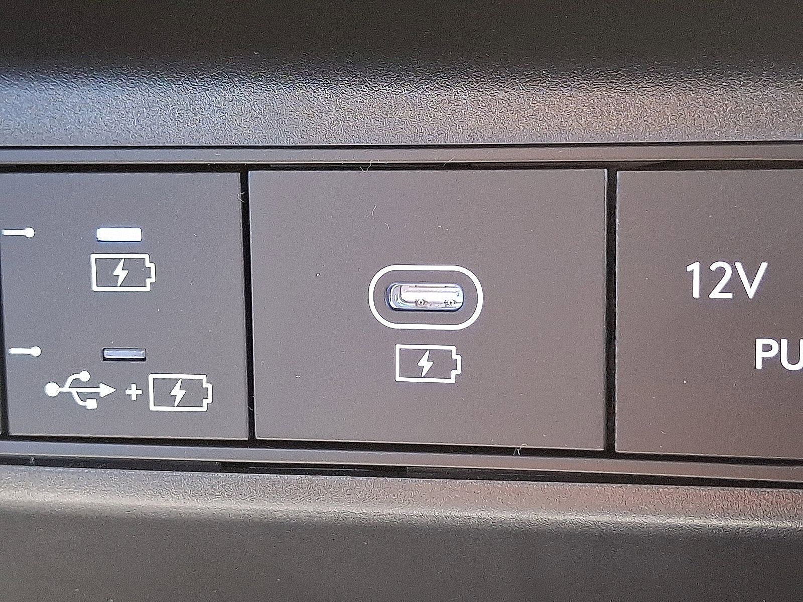 Certified 2025 Hyundai Tucson SE image 16