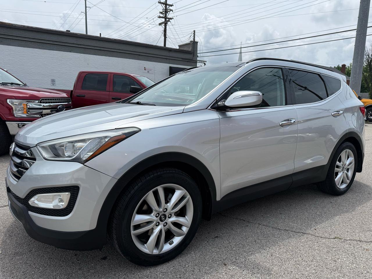 Used 2016 Hyundai Santa Fe Sport 2.0T w/ Option Group 05 FWD image 4