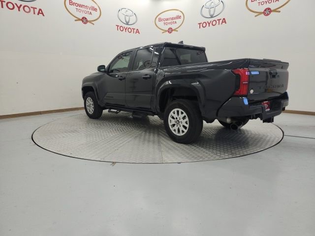 Used 2025 Toyota Tacoma SR5 image 6