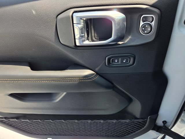 New 2026 Jeep Wrangler Unlimited Sahara AWD/4WD image 25