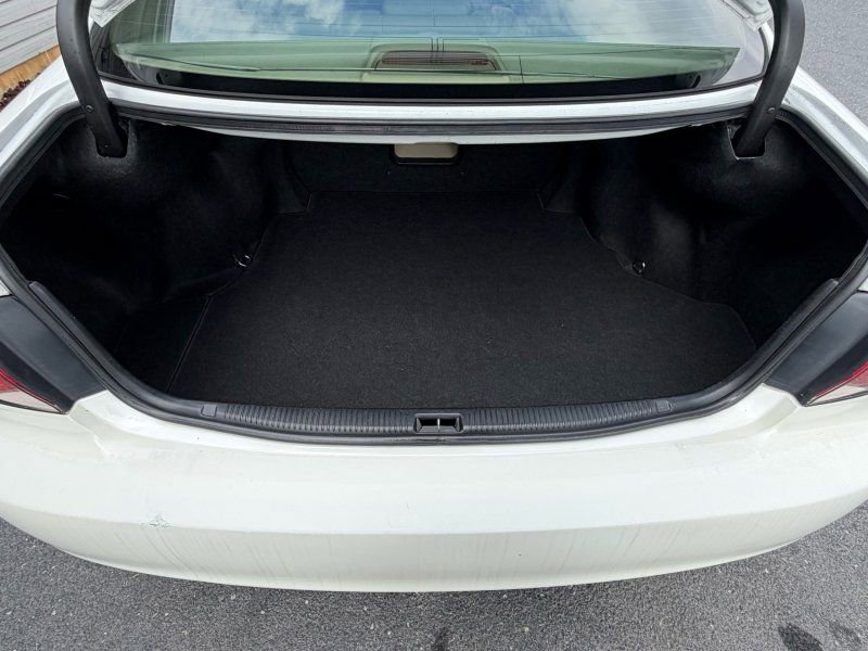 Used 2002 Lexus ES 330 image 8