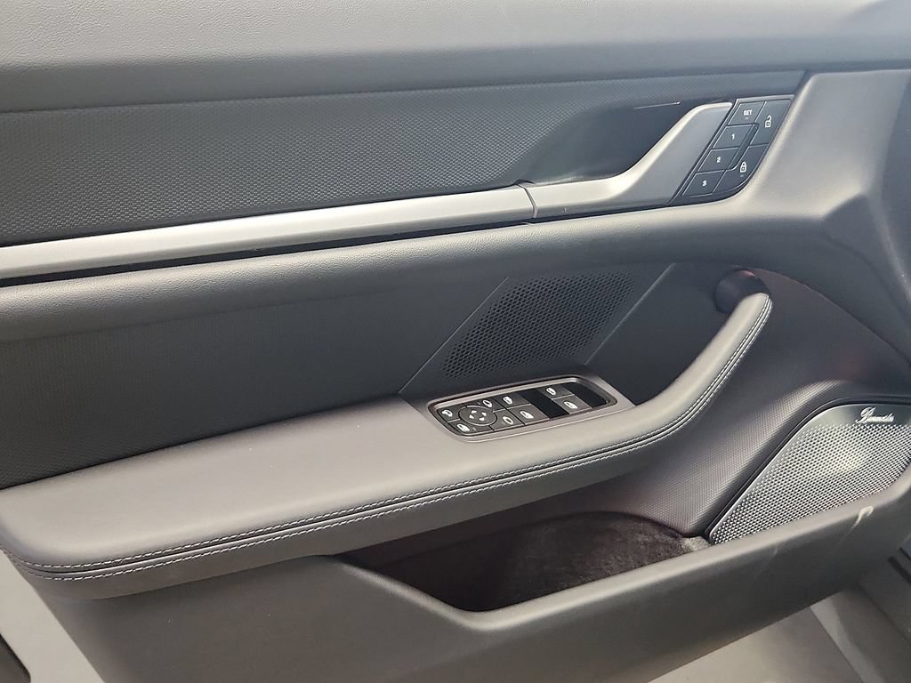 New 2026 Porsche Taycan AWD/4WD image 13