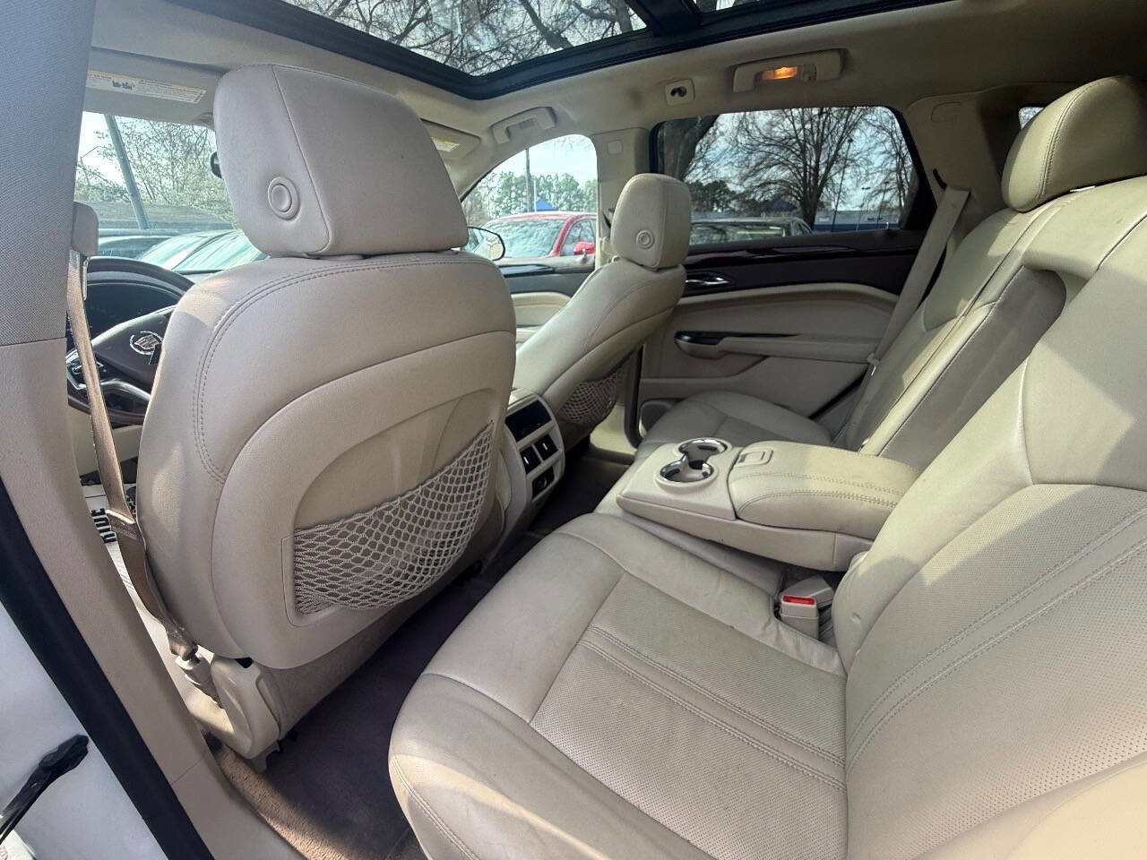 Used 2016 Cadillac SRX Luxury w/ Driver Awareness Package image 15