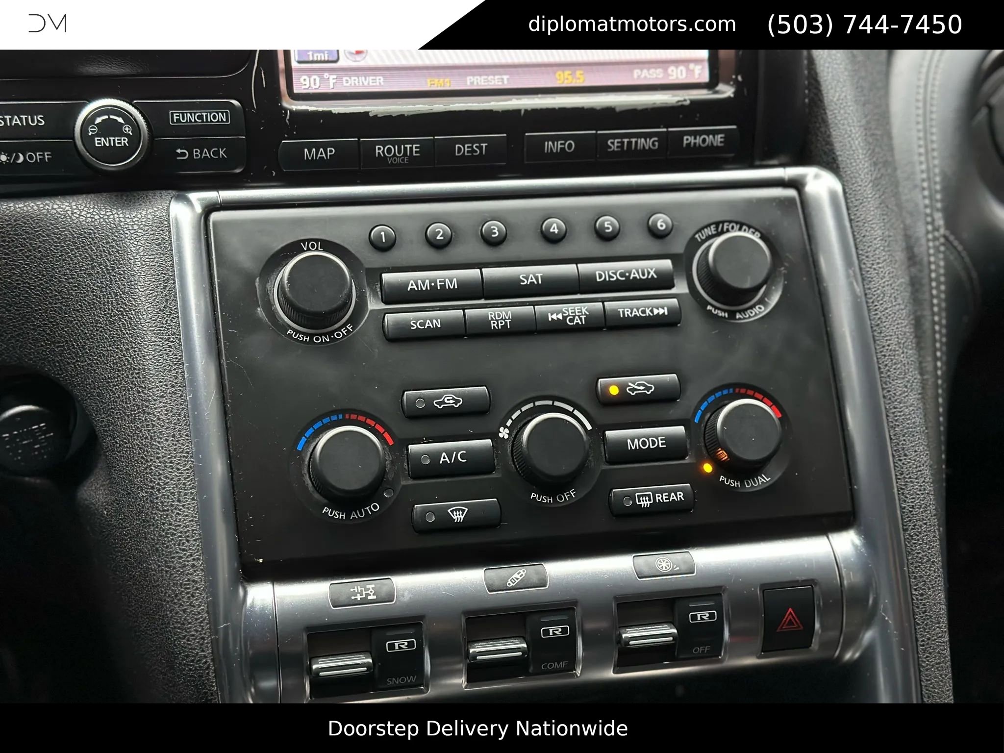 Used 2009 Nissan GT-R Premium image 28