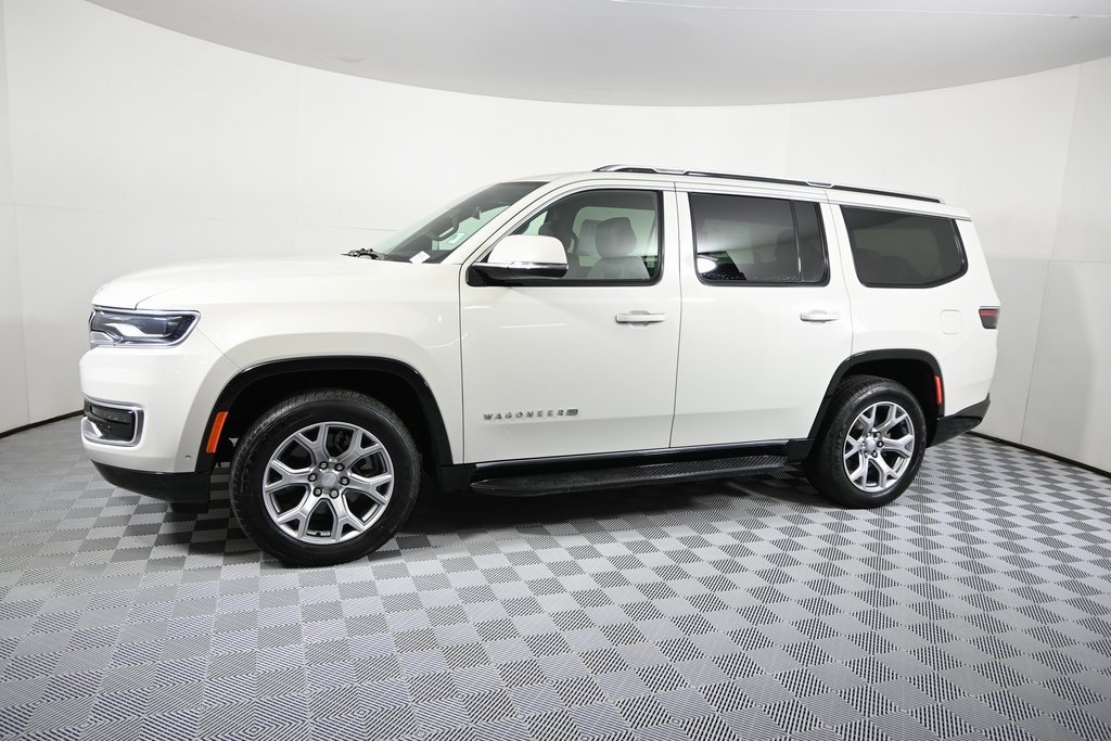 Used 2022 Jeep Wagoneer Series II image 2