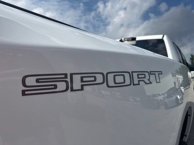 Used 2026 RAM 3500 Laramie AWD/4WD image 11