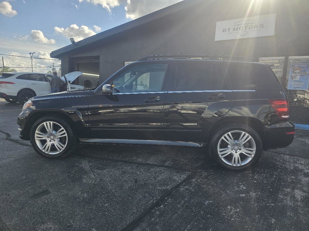 Used 2013 Mercedes-Benz GLK 250 BlueTEC 4MATIC image 8