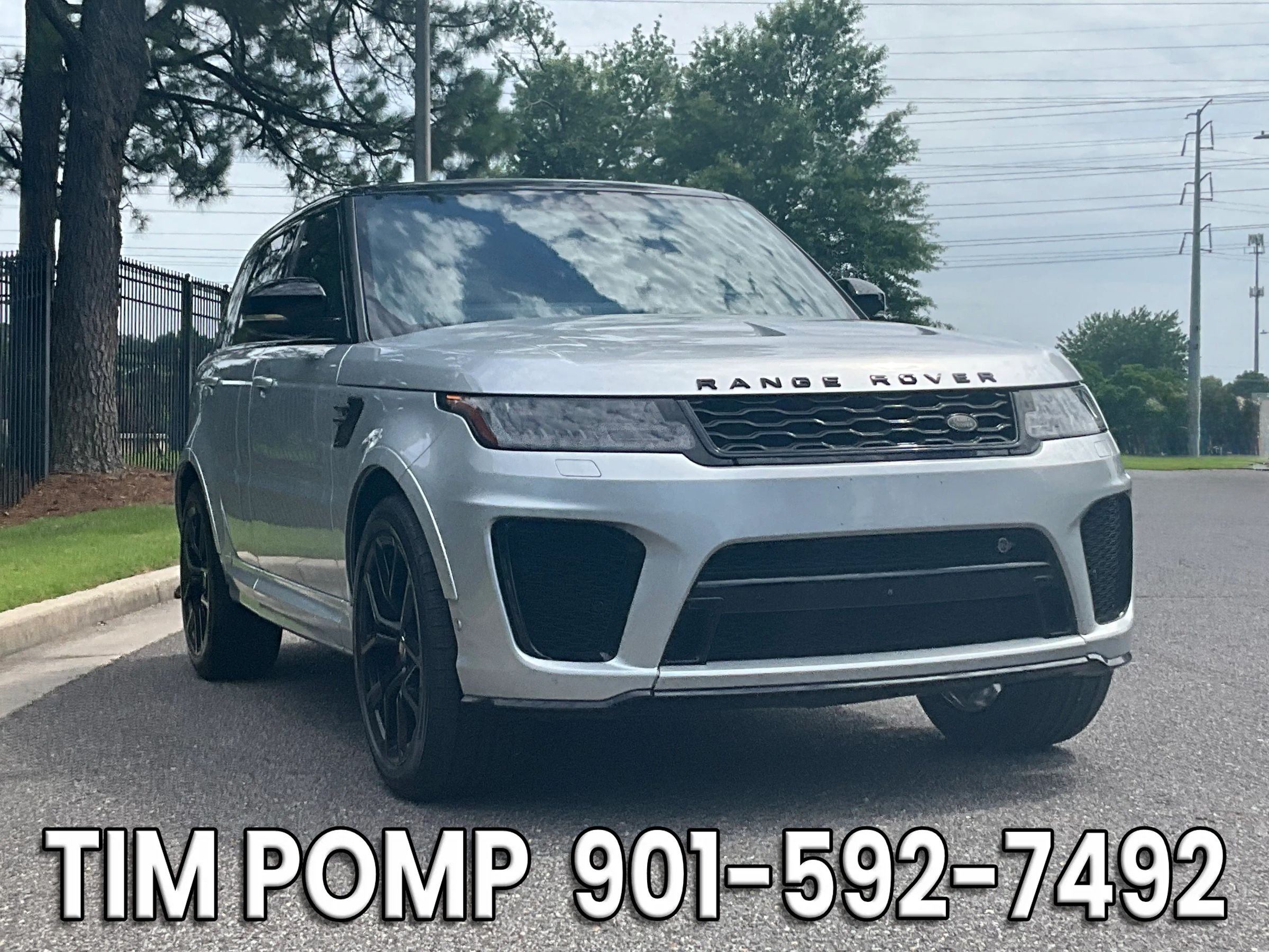 Used 2019 Land Rover Range Rover Sport SVR AWD/4WD image 3