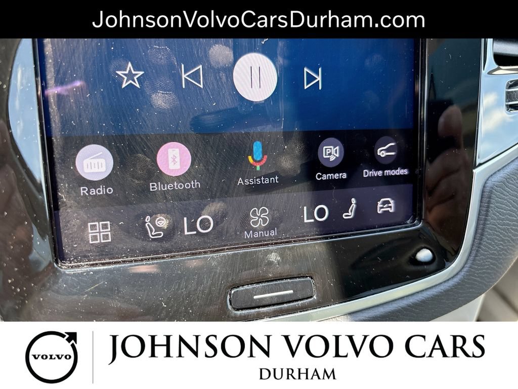Used 2023 Volvo XC90 T8 Plus AWD/4WD image 17