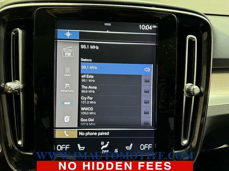 Used 2019 Volvo XC40 T5 Momentum image 23