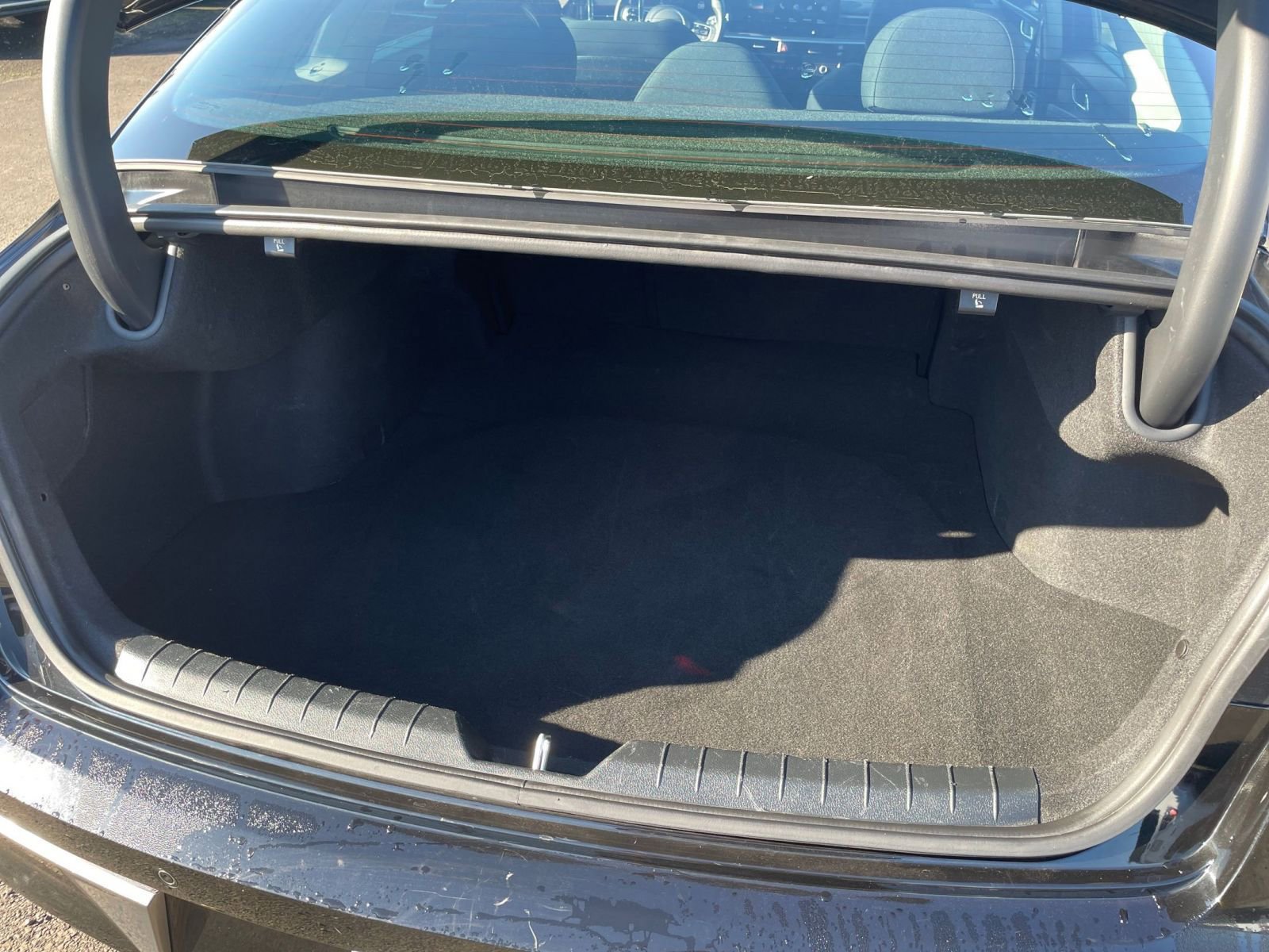 Used 2021 Toyota Camry SE image 30