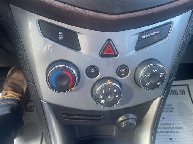 Used 2016 Chevrolet Trax LT image 17