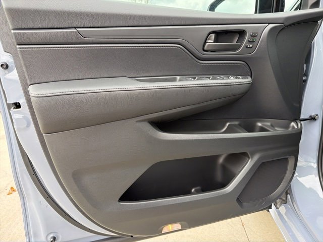 New 2026 Honda Odyssey Sport-L image 18