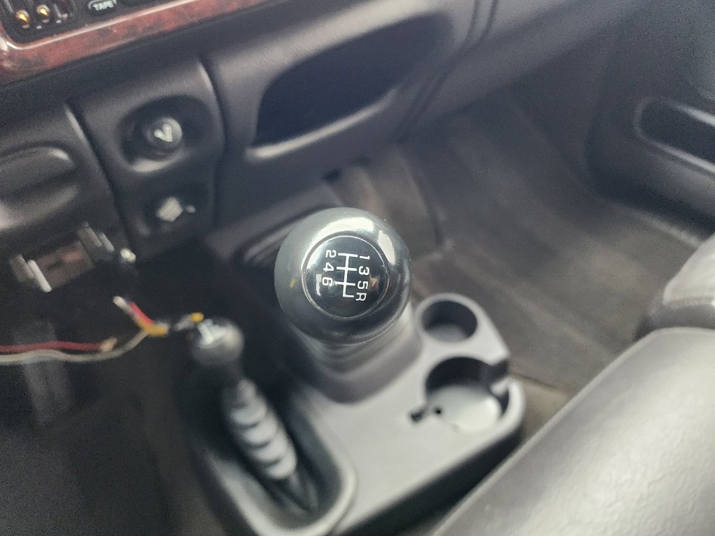 Used 2001 Dodge Ram 2500 Truck 4x4 Quad Cab image 15