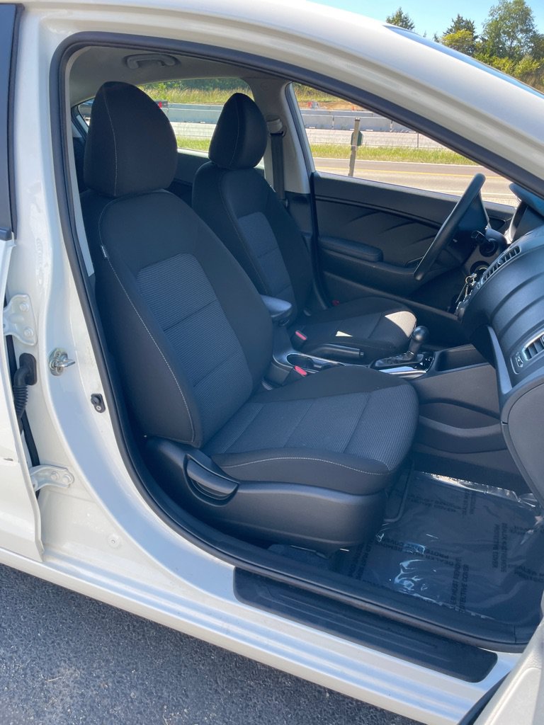 Used 2018 Kia Forte LX FWD image 22