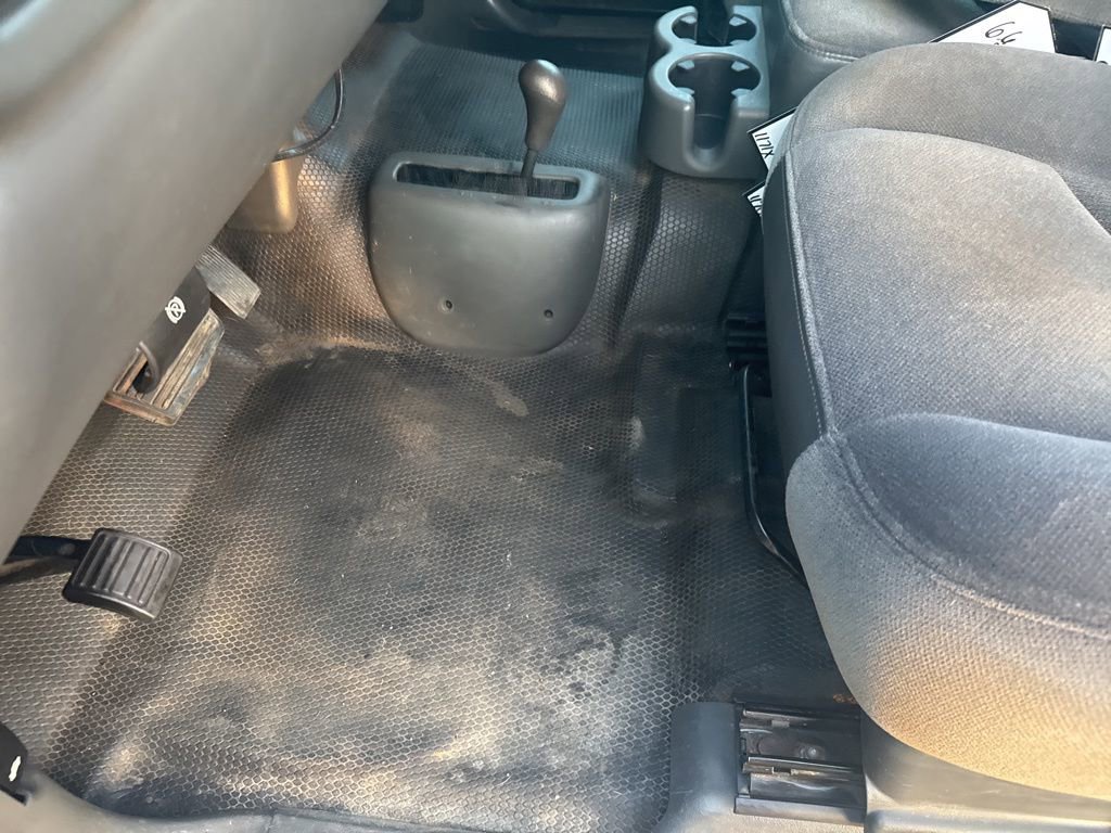 Used 2007 GMC Sierra 2500 SLE w/ Heavy-Duty Power Package image 16