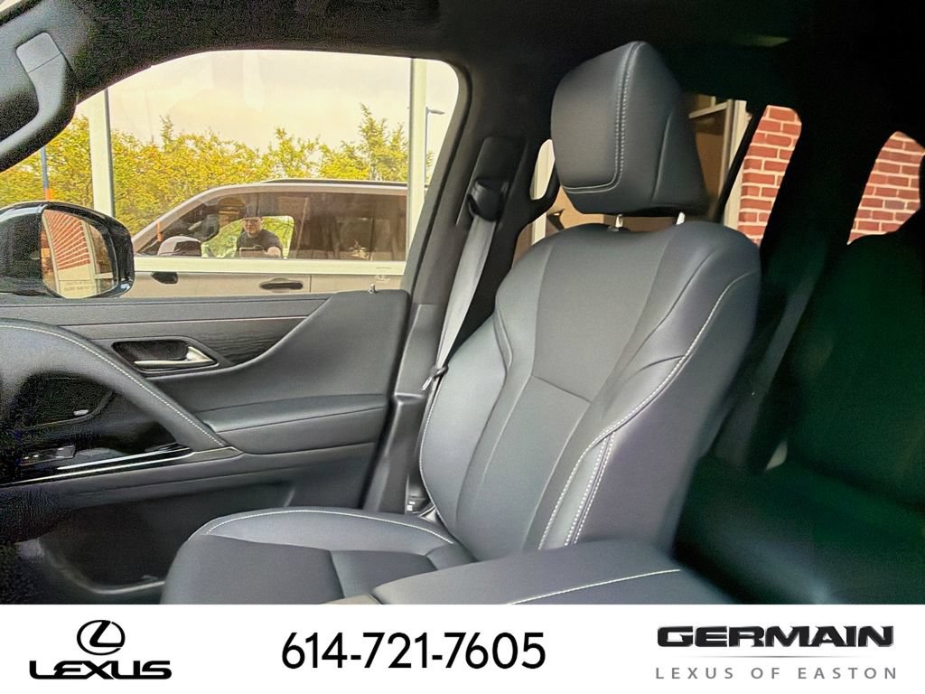 New 2026 Lexus LX 700h Luxury w/ Appearance Package AWD/4WD image 19