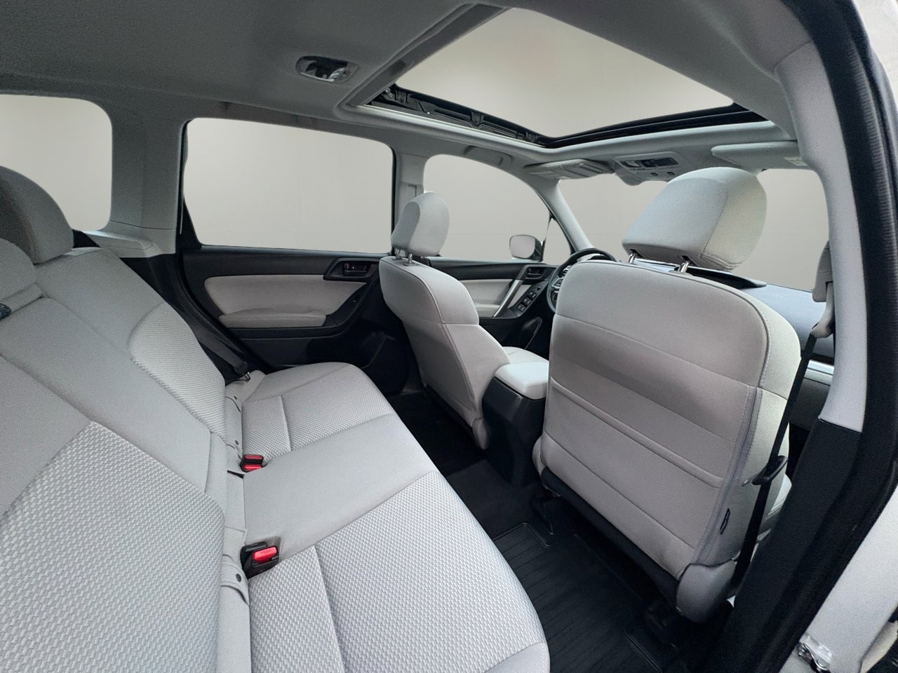 Used 2016 Subaru Forester 2.5i Premium image 29