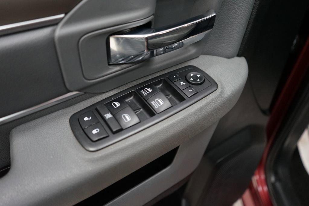 Used 2018 RAM 1500 Big Horn image 23