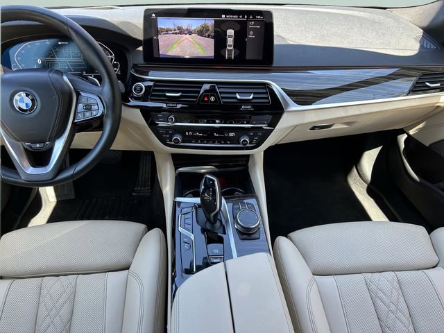 Used 2023 BMW 530e xDrive image 20