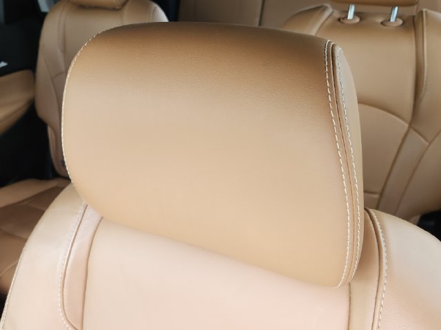 Used 2018 Buick Enclave Premium w/ Experience Buick Package FWD image 24