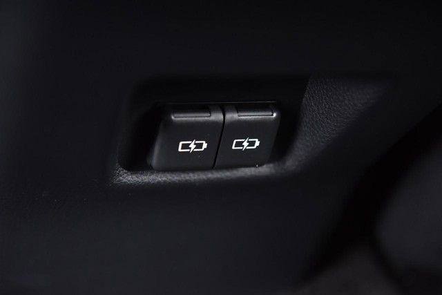 Used 2025 Toyota RAV4 XLE image 23