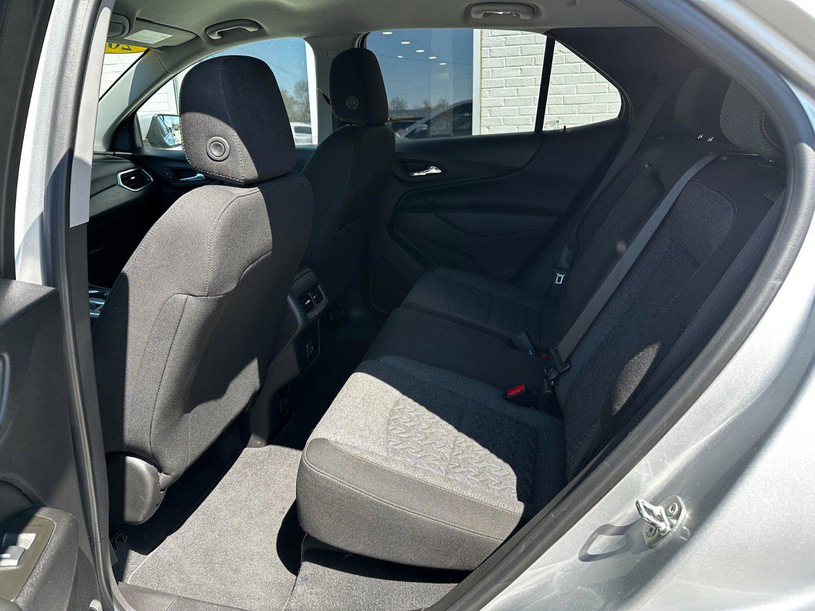 Used 2022 Chevrolet Equinox LT image 17