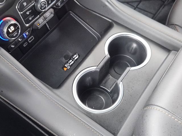 Used 2023 Chevrolet Tahoe High Country w/ Advanced Technology Package AWD/4WD image 15