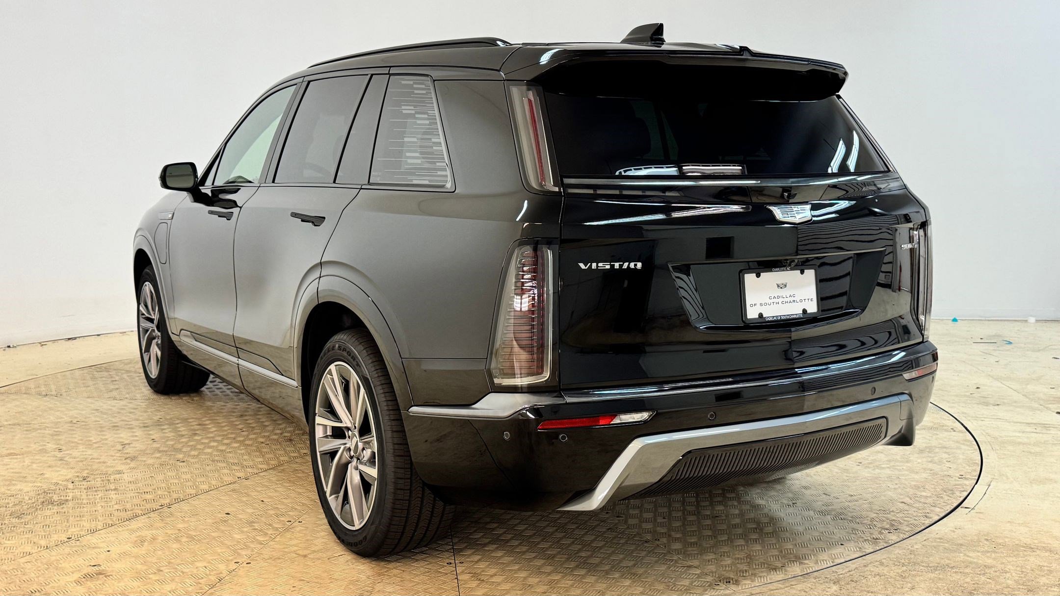 New 2026 Cadillac Vistiq Sport image 3