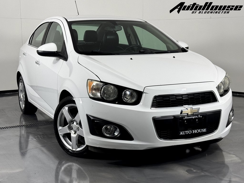 Used 2015 Chevrolet Sonic LTZ FWD image 1