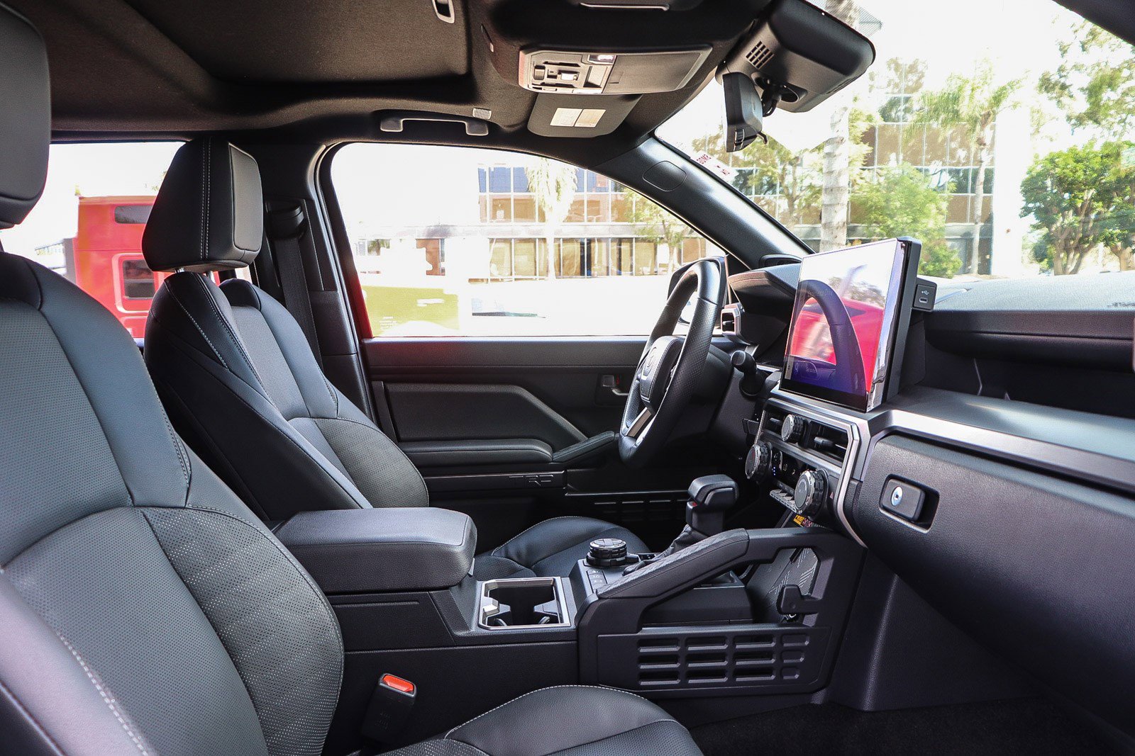 Used 2025 Toyota 4Runner TRD Off-Road Premium w/ Tow Technology Package image 21