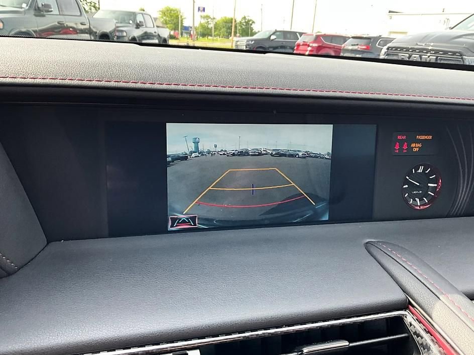 Used 2022 Lexus LC 500 Convert w/ Accessory Package RWD image 31