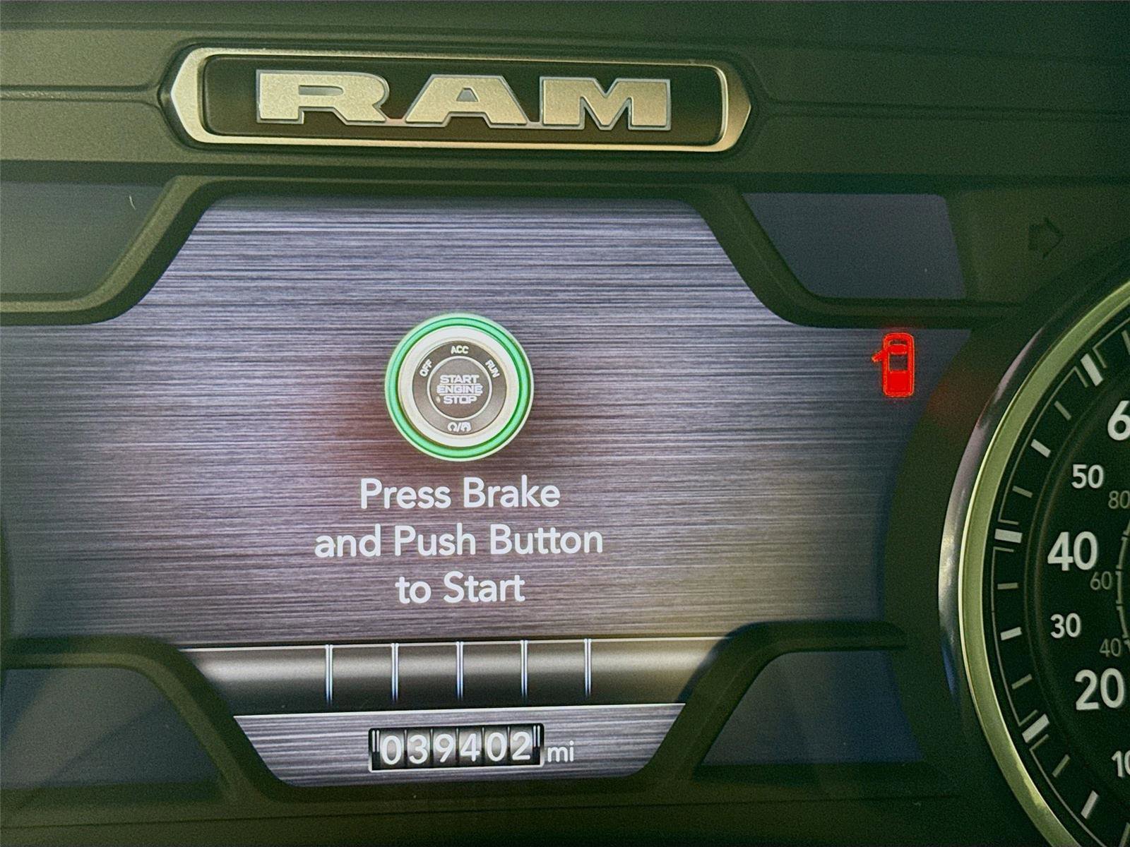 Used 2024 RAM 1500 Laramie image 6