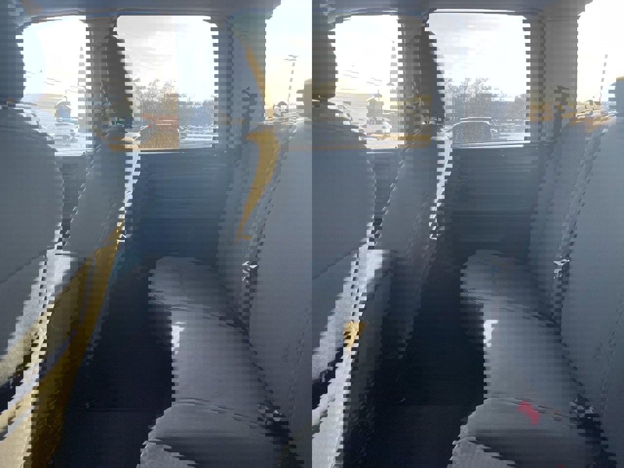 Used 2014 RAM 2500 Tradesman w/ Chrome Appearance Group image 11