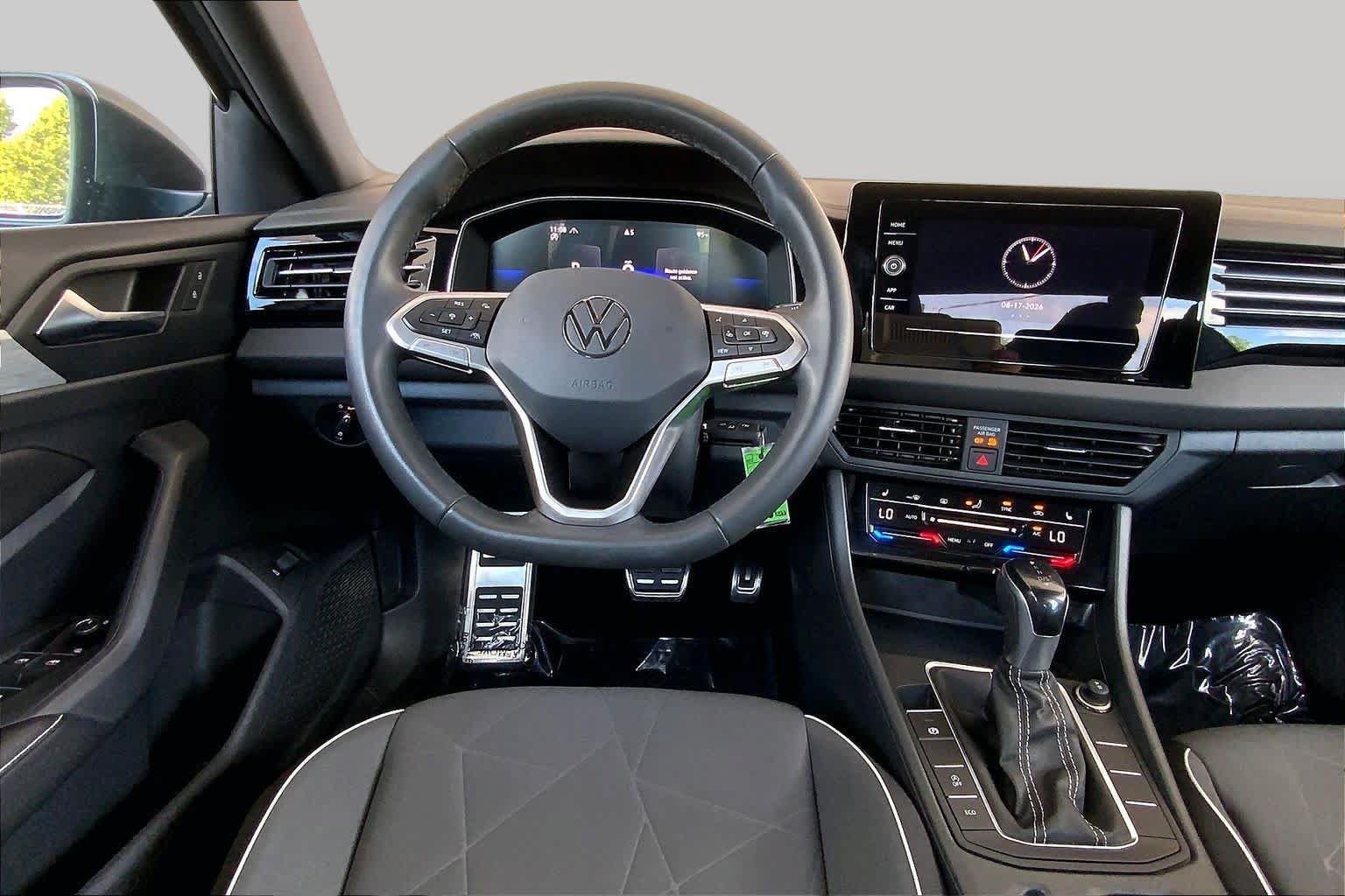 Used 2026 Volkswagen Jetta Sport FWD image 7
