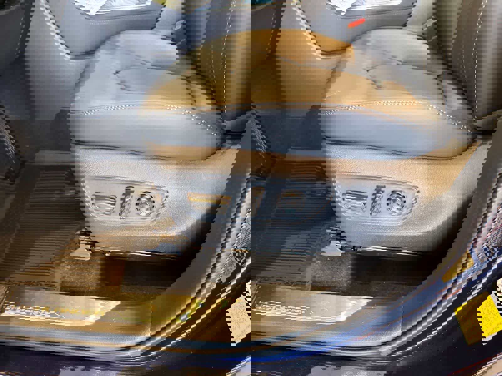 New 2026 Toyota Highlander Platinum image 15