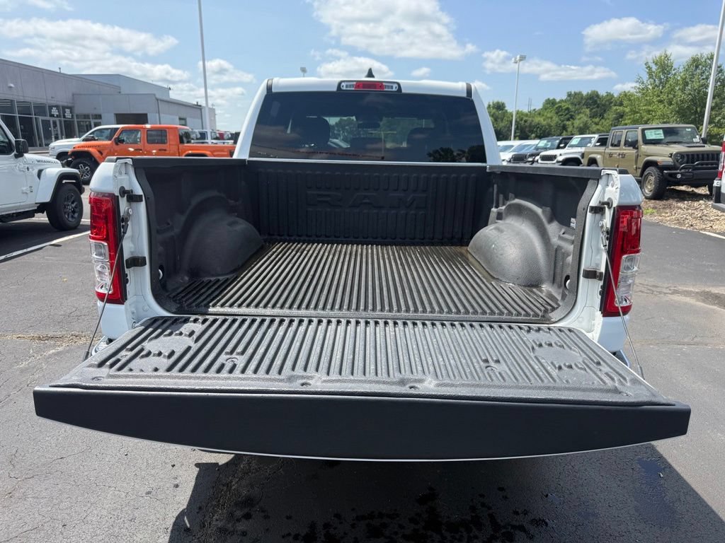 Used 2022 RAM 1500 Big Horn AWD/4WD image 49