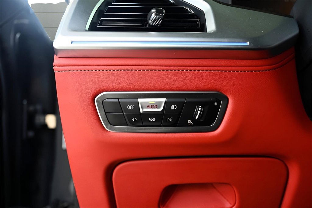 Used 2023 BMW XM image 17