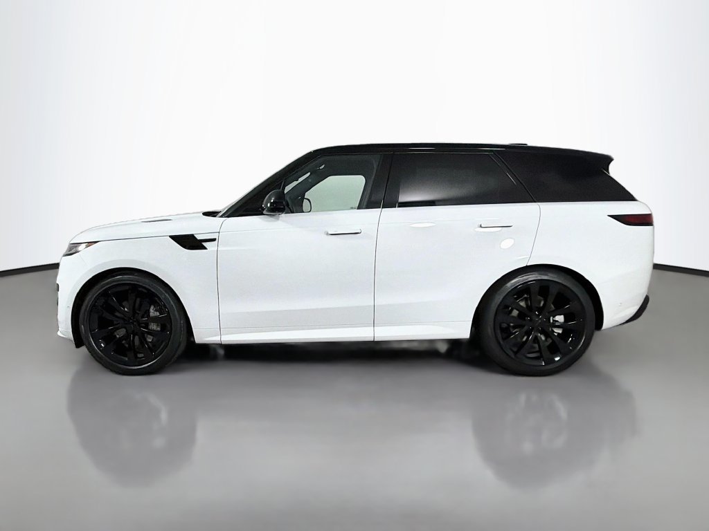 New 2027 Land Rover Range Rover Sport Dynamic SE AWD/4WD image 8