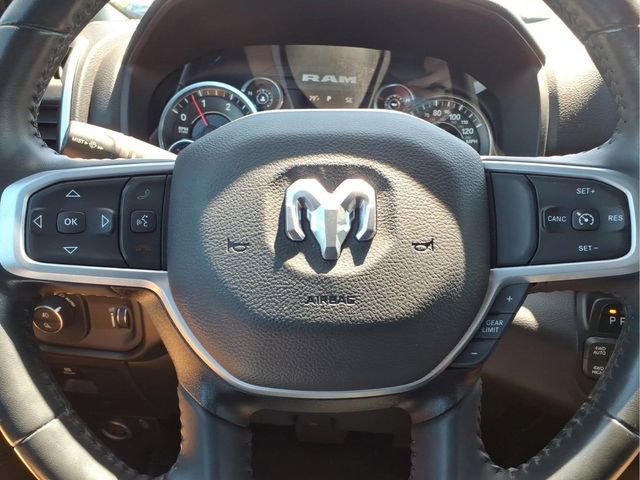 Used 2023 RAM 1500 Big Horn AWD/4WD image 12