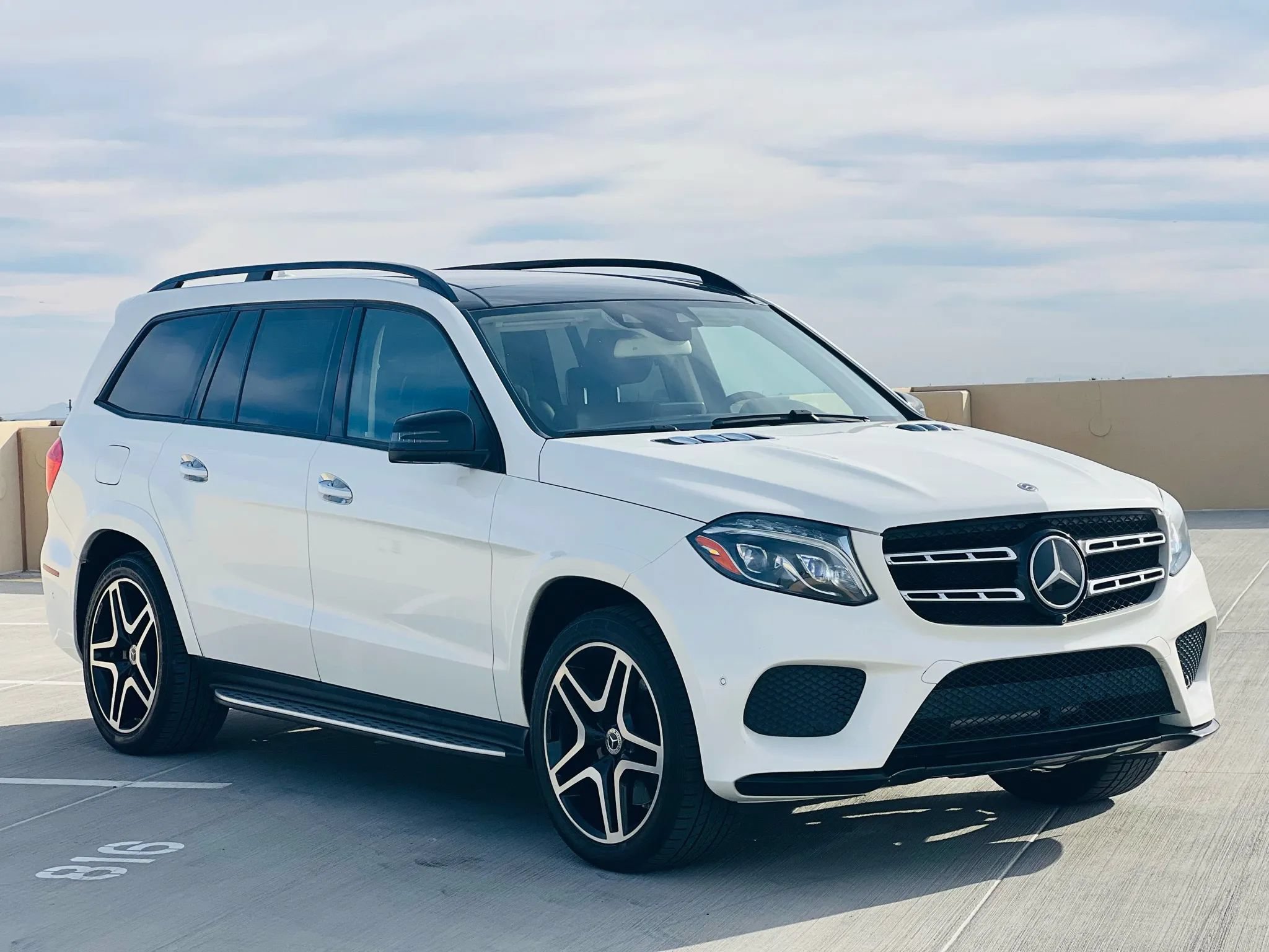 Used 2018 Mercedes-Benz GLS 550 4MATIC image 3