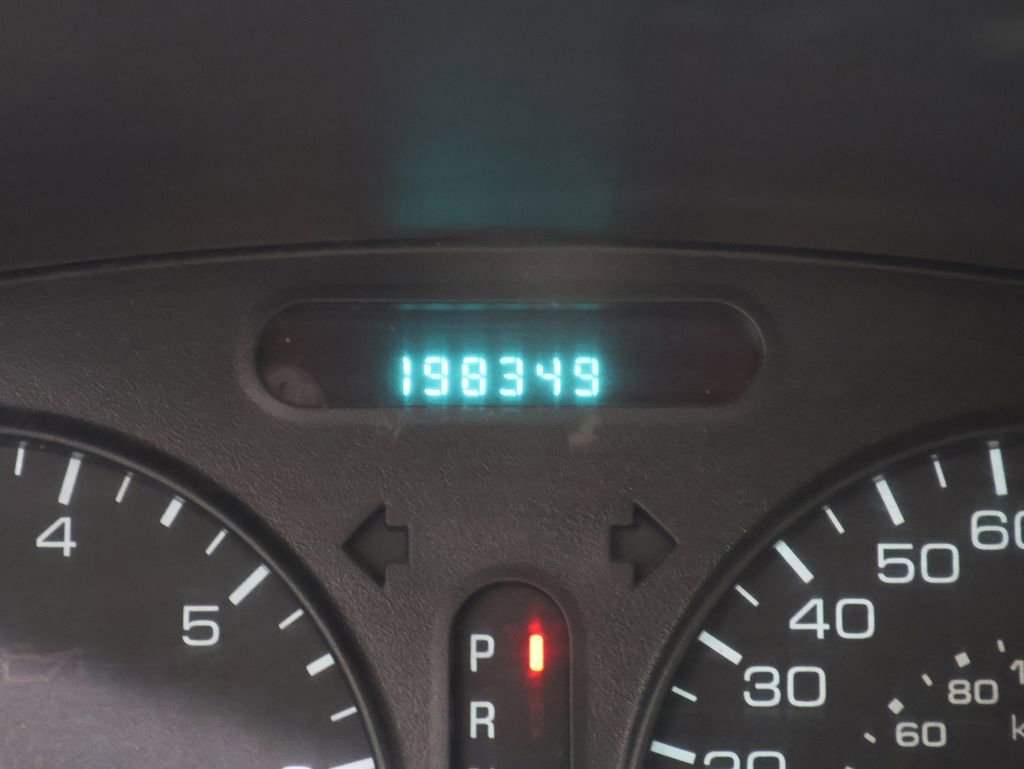 Used 2004 Oldsmobile Alero GLS w/ Sun And Sound Package image 33