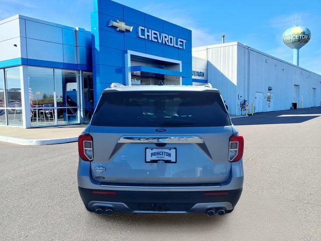 Used 2023 Ford Explorer King Ranch w/ Technology Package image 4