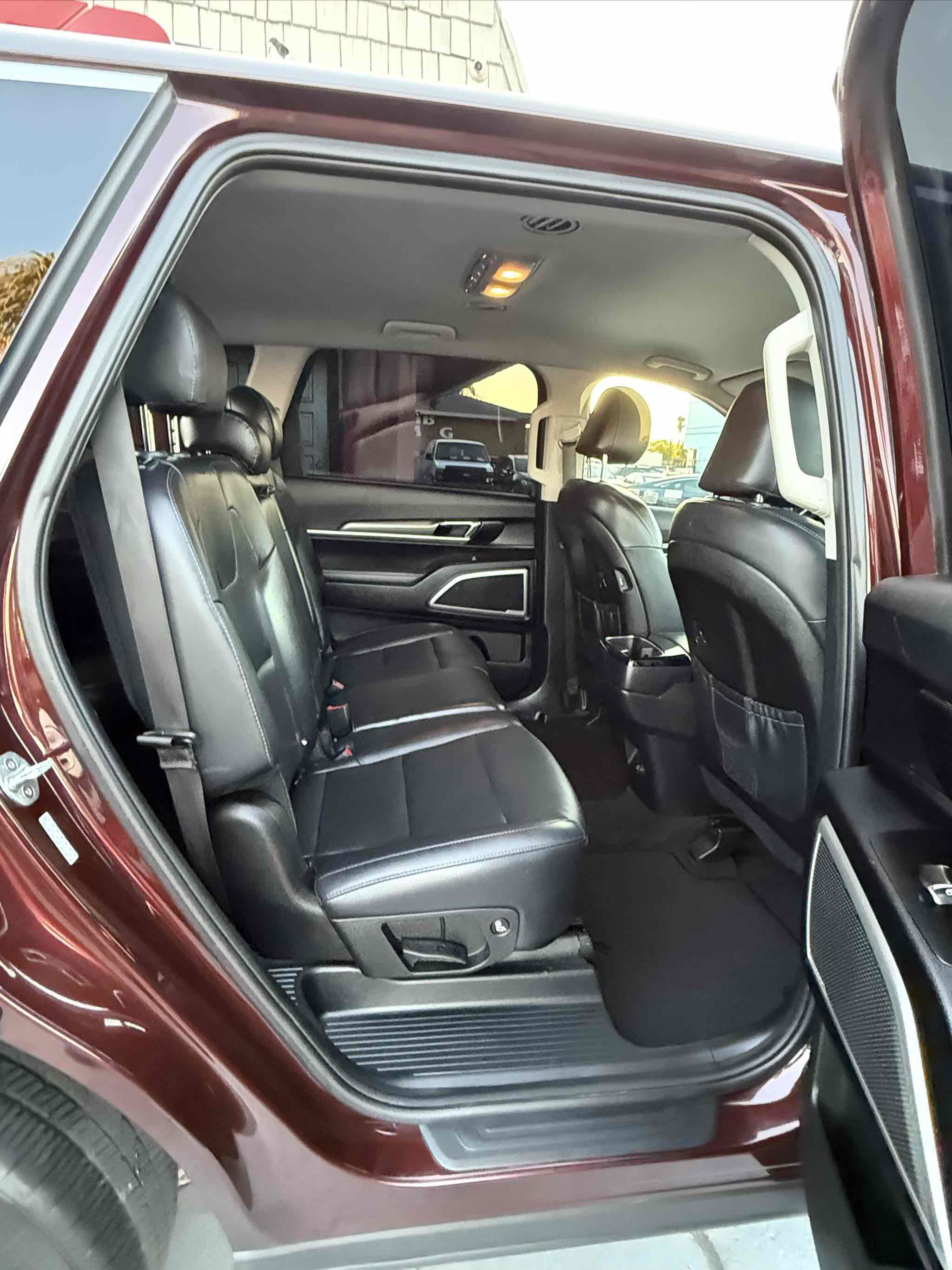 Used 2020 Kia Telluride LX image 59