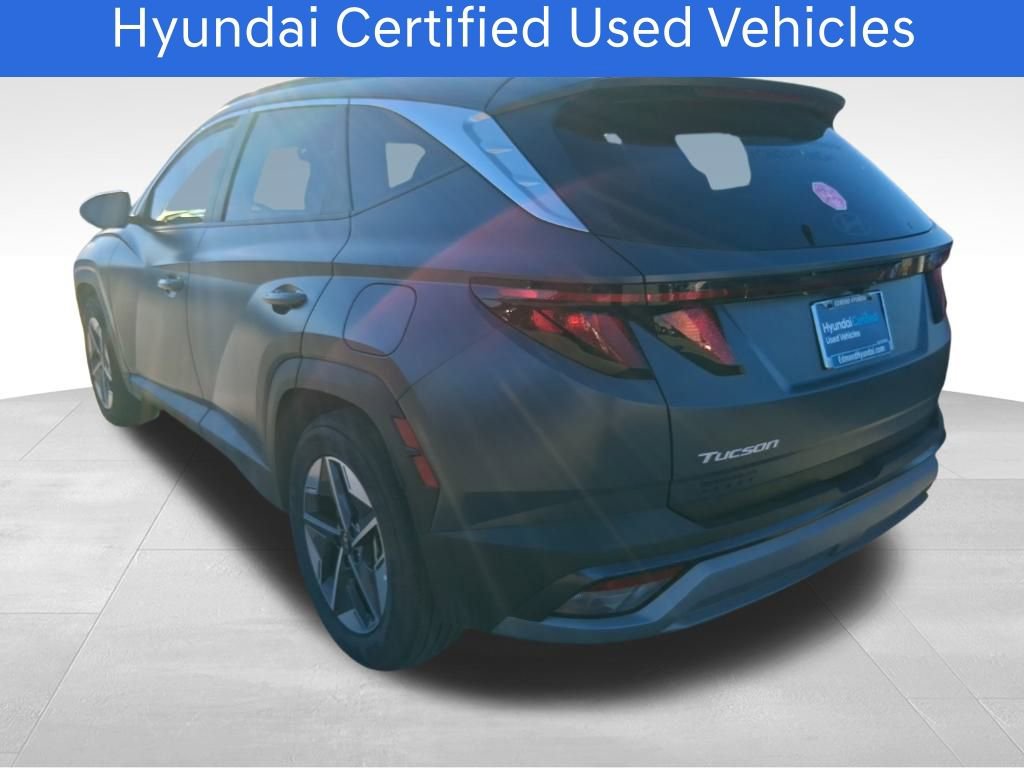Certified 2025 Hyundai Tucson SEL image 3