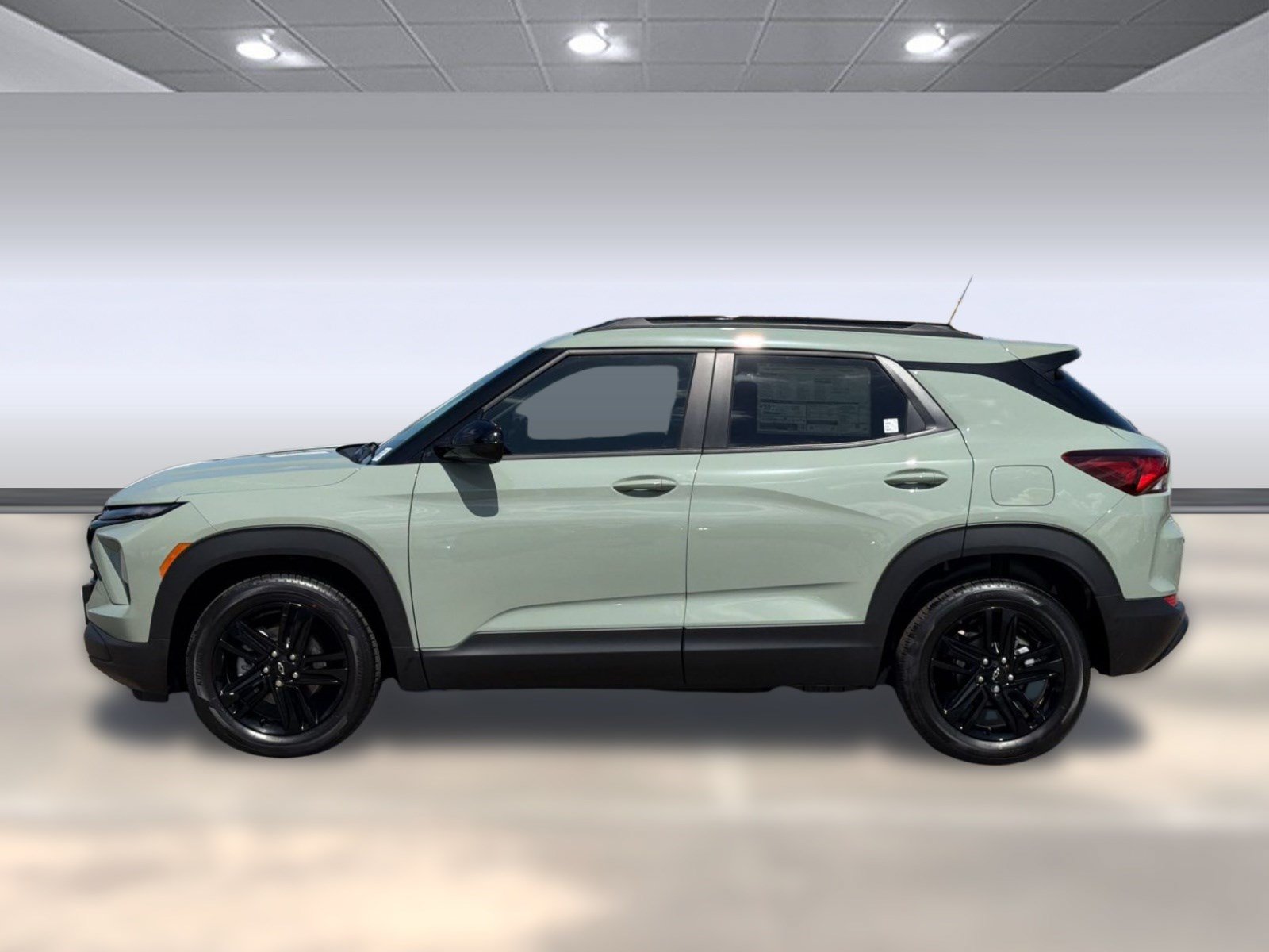 New 2026 Chevrolet TrailBlazer LT w/ Midnight Edition FWD image 2