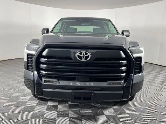 Used 2023 Toyota Tundra SR5 w/ SR5 Premium Package AWD/4WD image 5