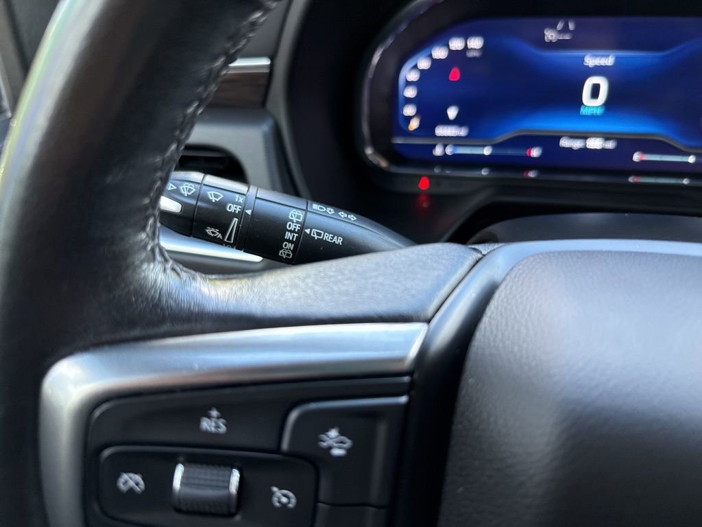 Used 2022 Chevrolet Tahoe Z71 AWD/4WD image 23