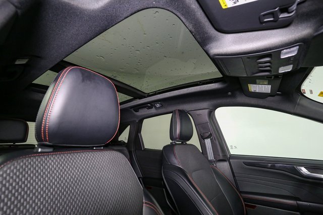 Used 2023 Ford Escape ST-Line w/ Tech Pack #1 image 18